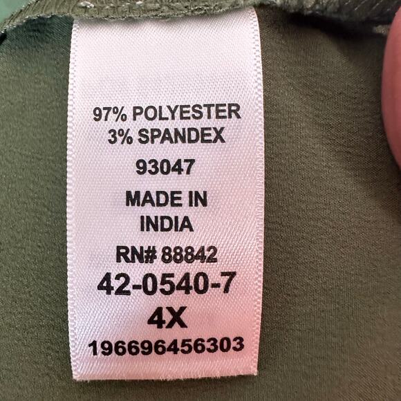 Catherine’s women blouse round collar button up V-neck feminine fall plus size ￼ - Picture 5 of 10